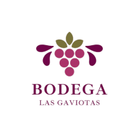 cropped-Logo_de_hotel_elegante_violeta_y_verde-removebg-preview-1.png